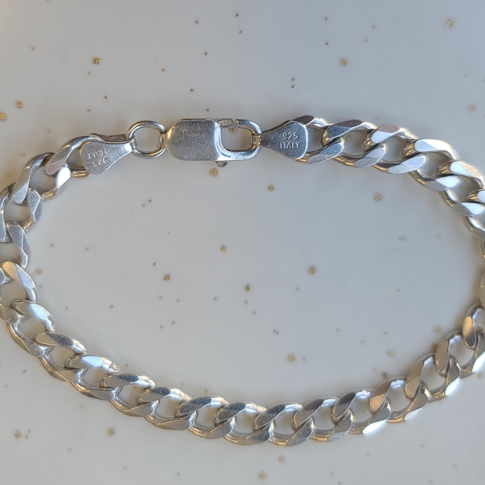 Silver Chain Bracelet - Picture 3 of 5